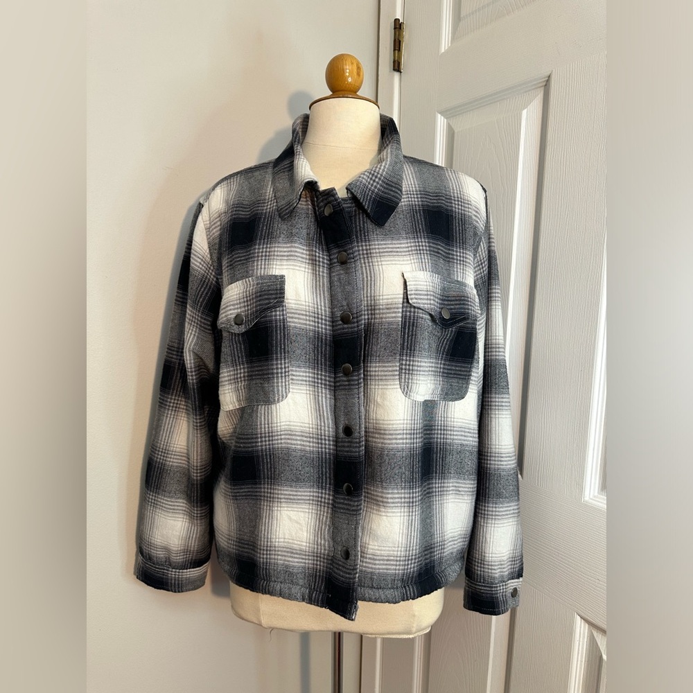Lucky Brand Black/White Sherpa Lined Fleece Flannel Size XL